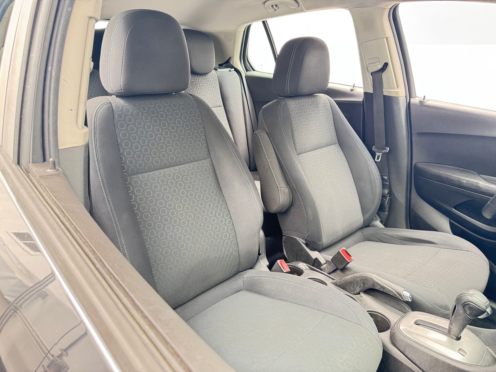 Thumbnail: 2016 Chevrolet Trax - 2