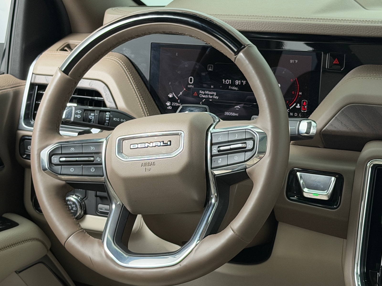 Thumbnail: 2025 GMC Yukon XL - 4