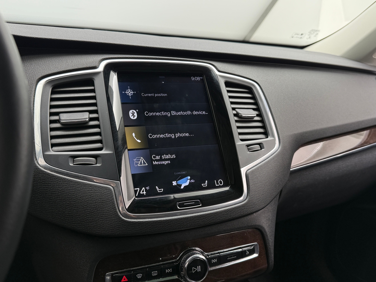 Thumbnail: 2019 Volvo XC90 - 3