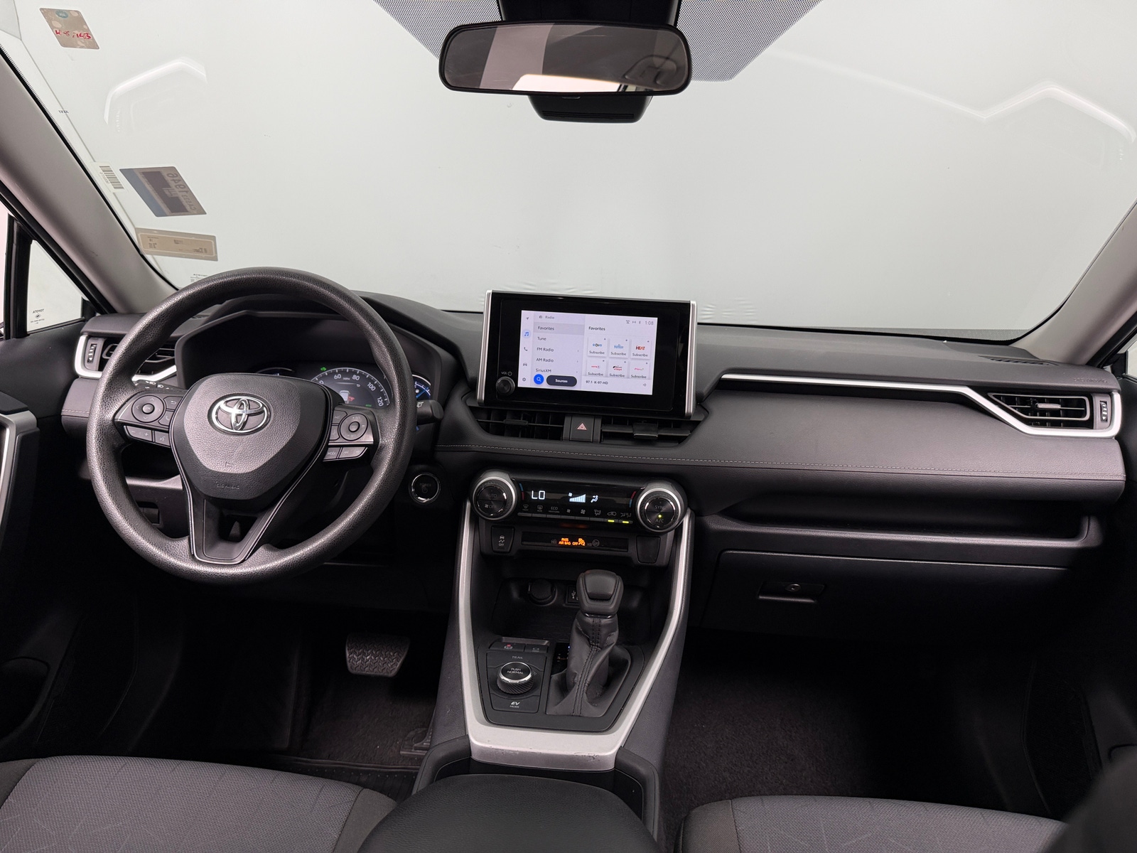 Thumbnail: 2025 Toyota RAV4 - 3