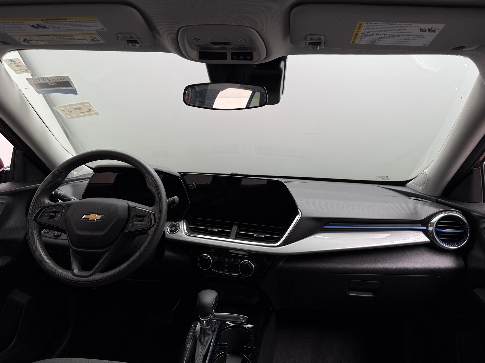 Thumbnail: 2025 Chevrolet Trax - 2