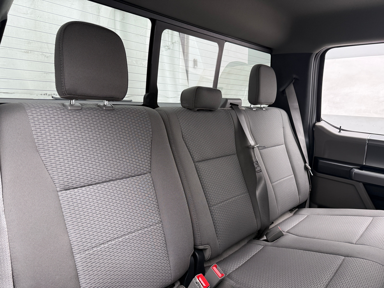 Thumbnail: 2020 Ford Econoline - 6