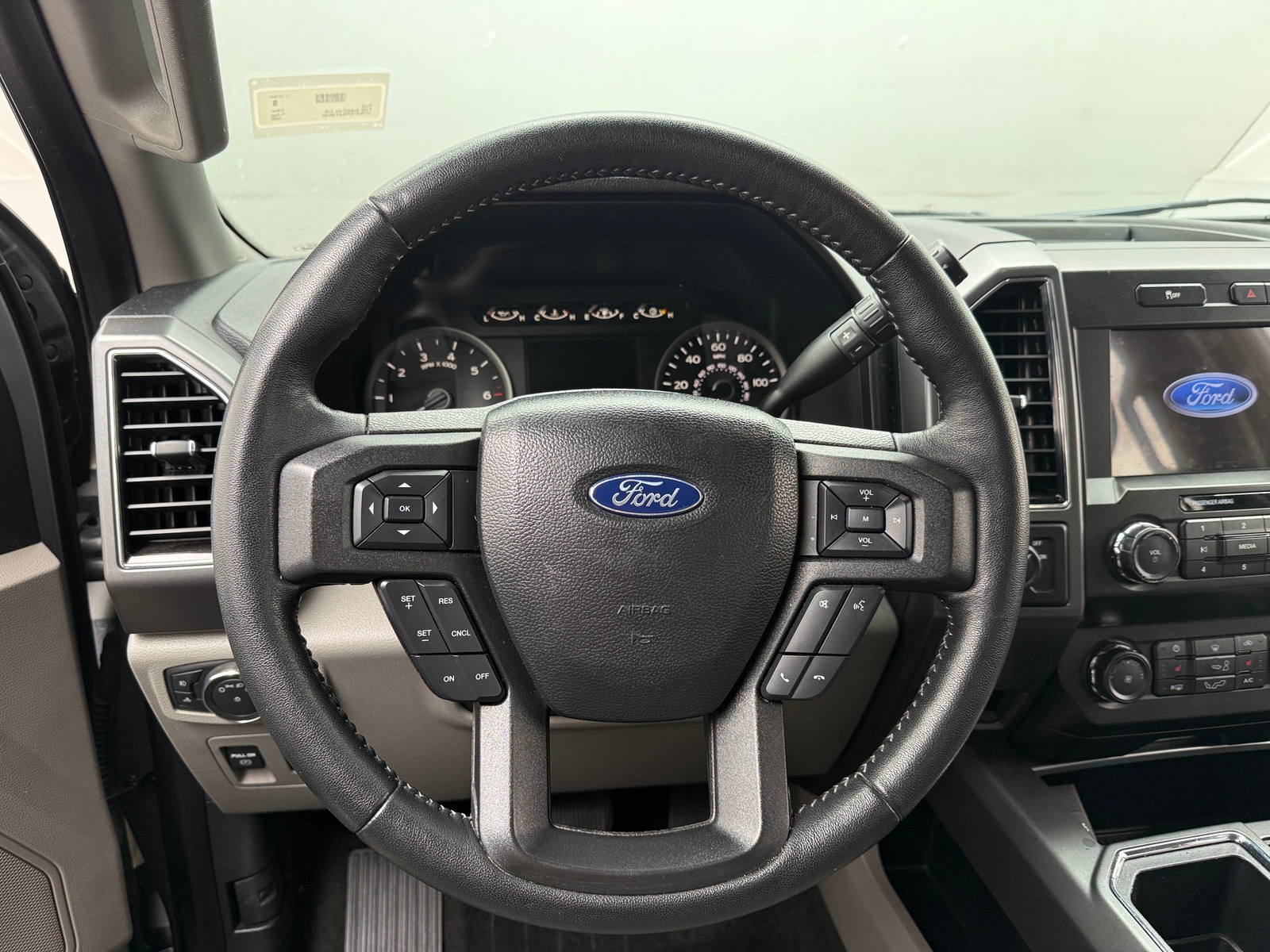 Thumbnail: 2020 Ford Econoline - 5
