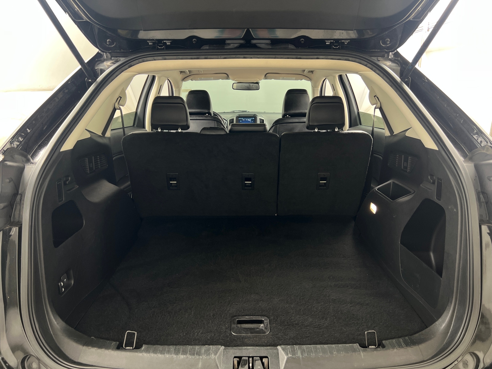Thumbnail: 2024 Ford Edge - 6
