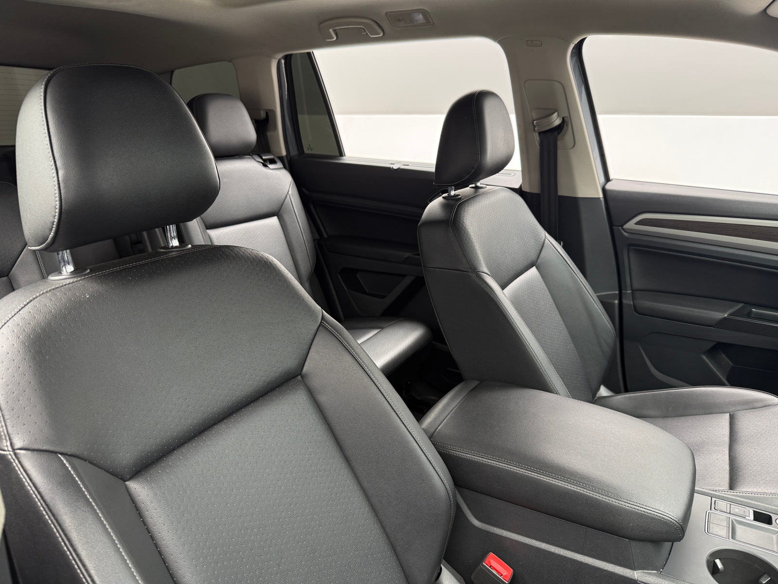 Thumbnail: 2019 Volkswagen Atlas - 2
