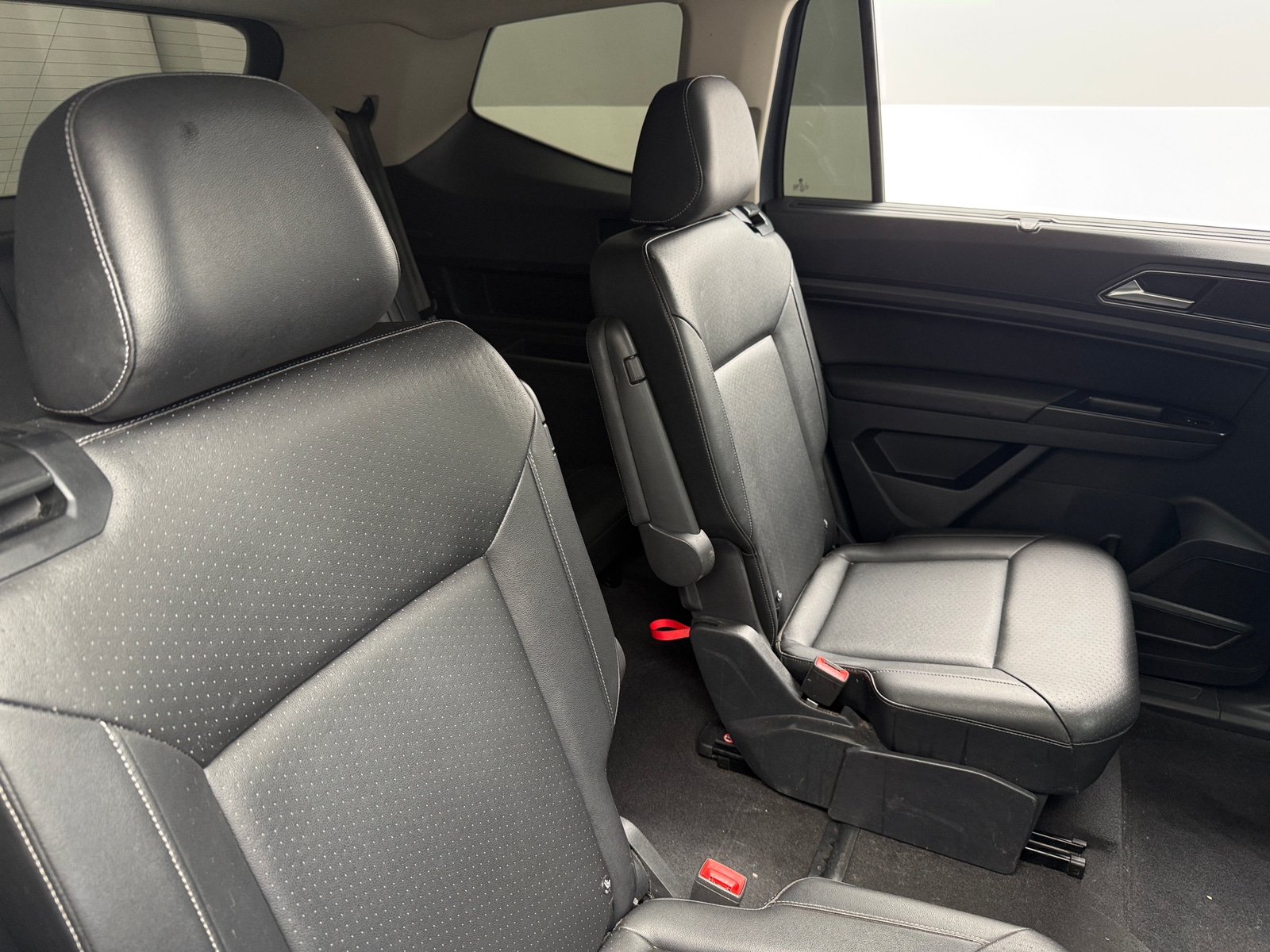 Thumbnail: 2019 Volkswagen Atlas - 6