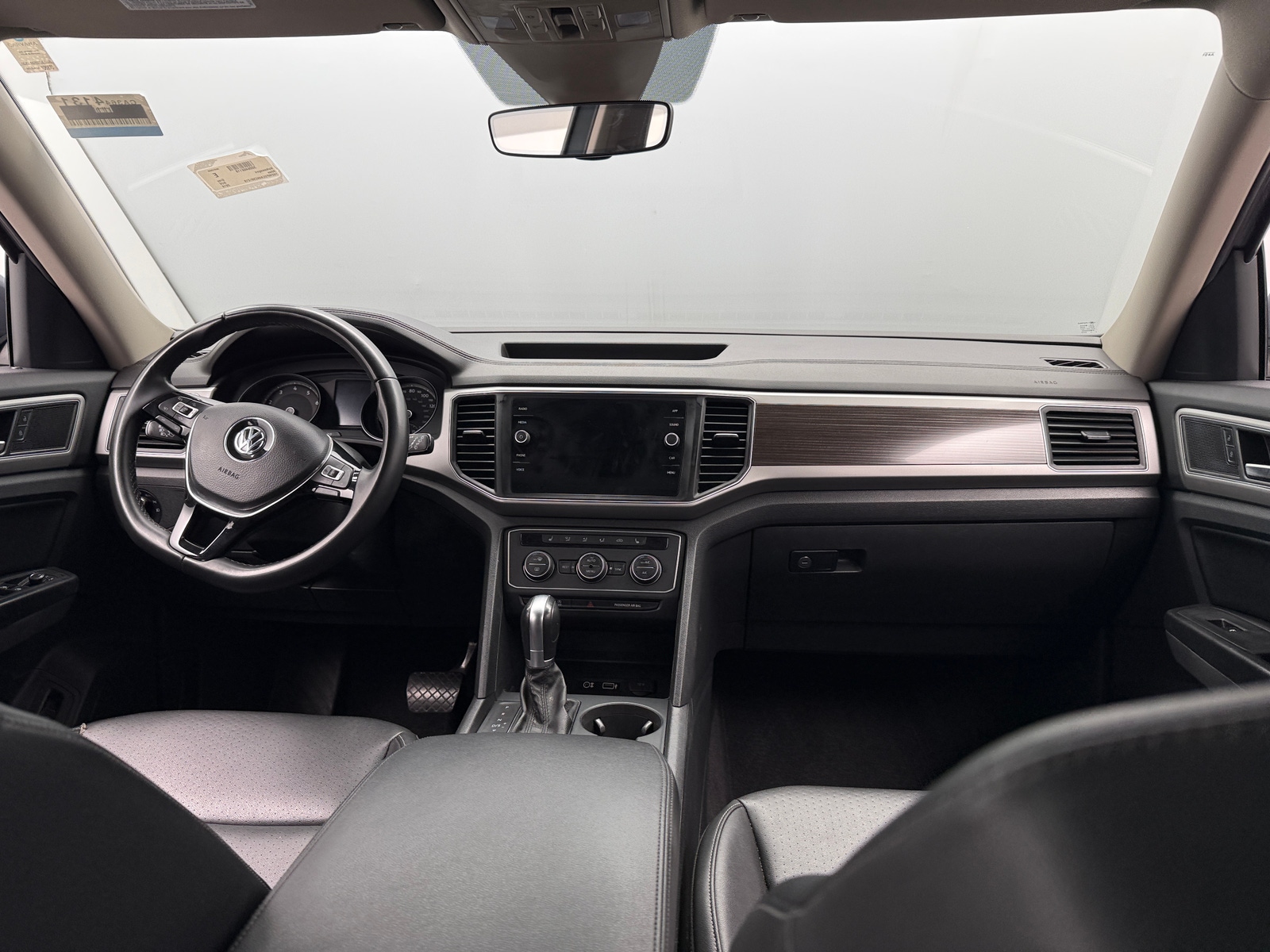 Thumbnail: 2019 Volkswagen Atlas - 3
