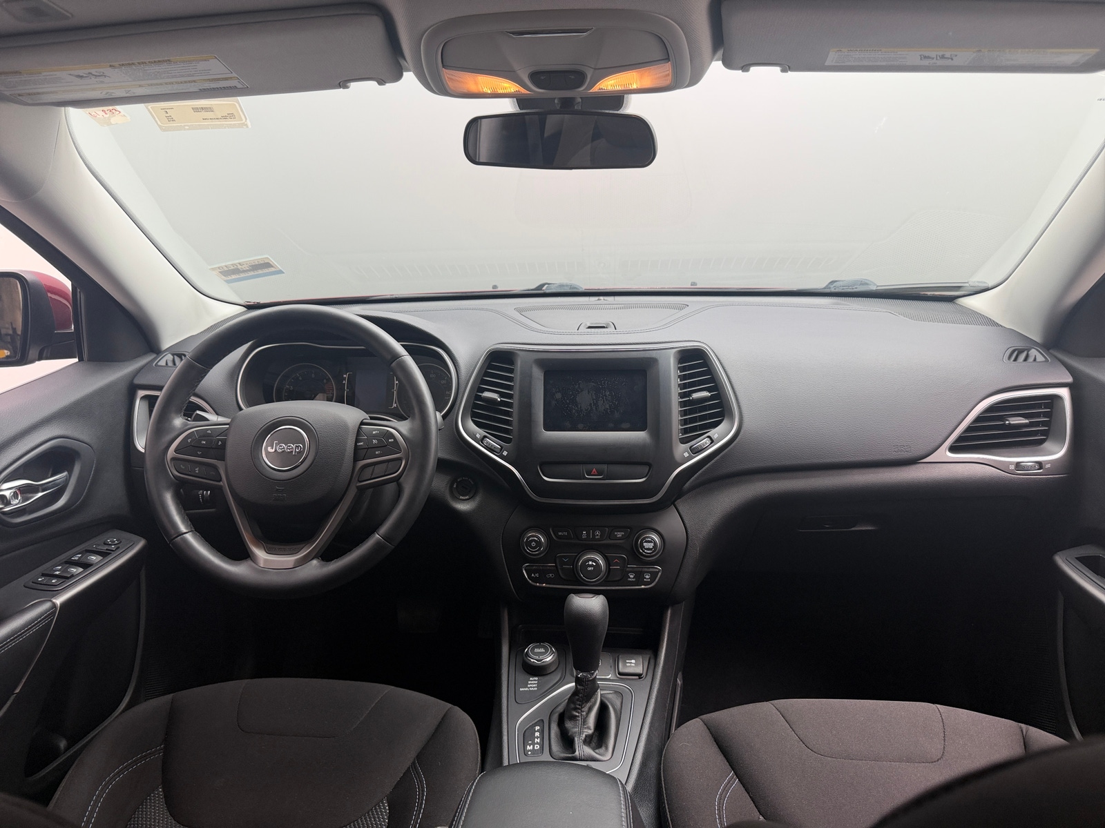 Thumbnail: 2019 Jeep Cherokee - 3