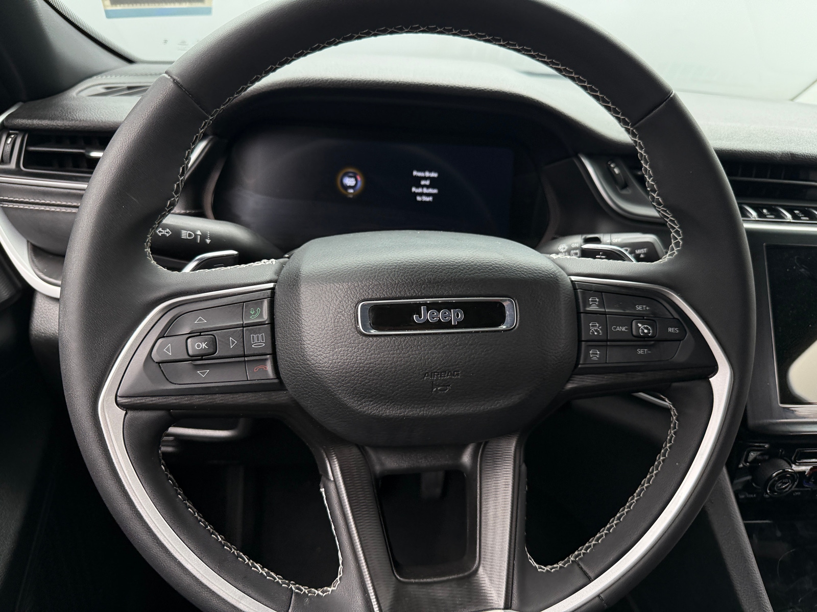 Thumbnail: 2025 Jeep Grand Cherokee - 5