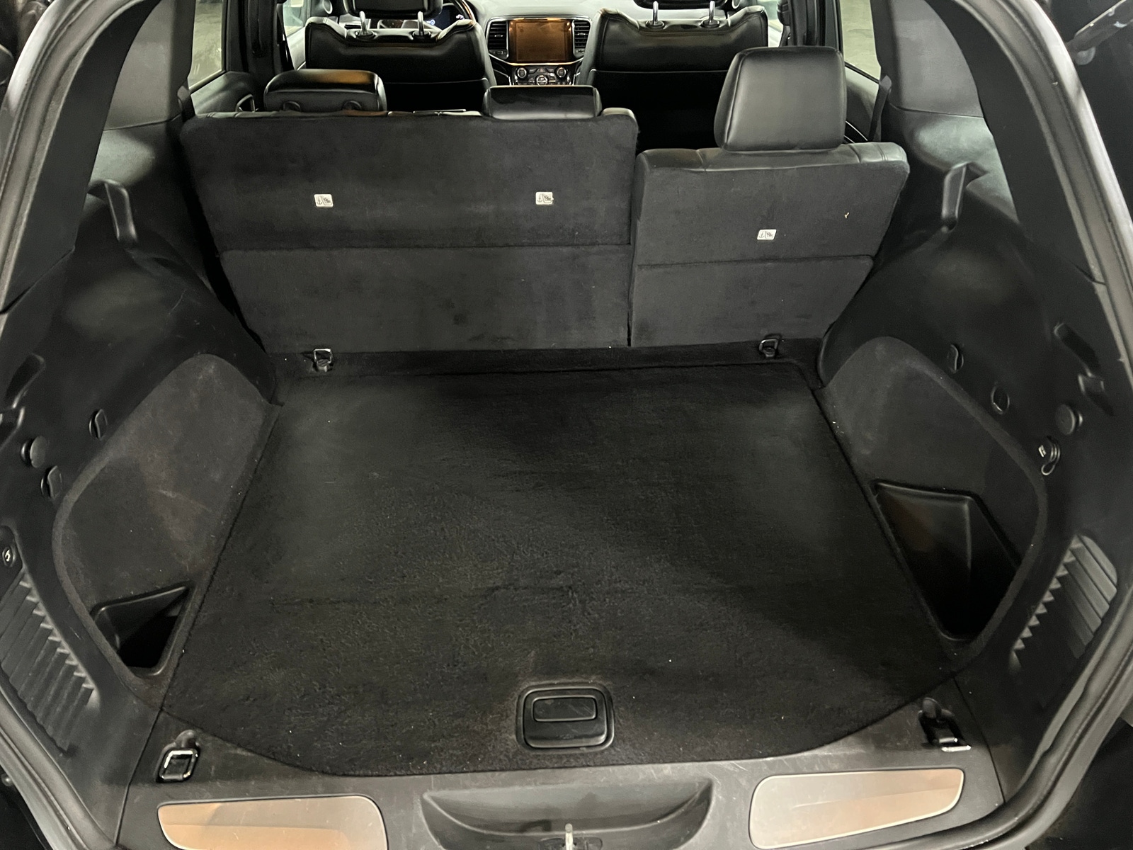 Thumbnail: 2019 Jeep Grand Cherokee - 6
