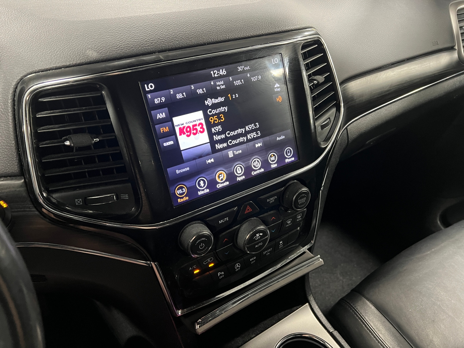 Thumbnail: 2019 Jeep Grand Cherokee - 3