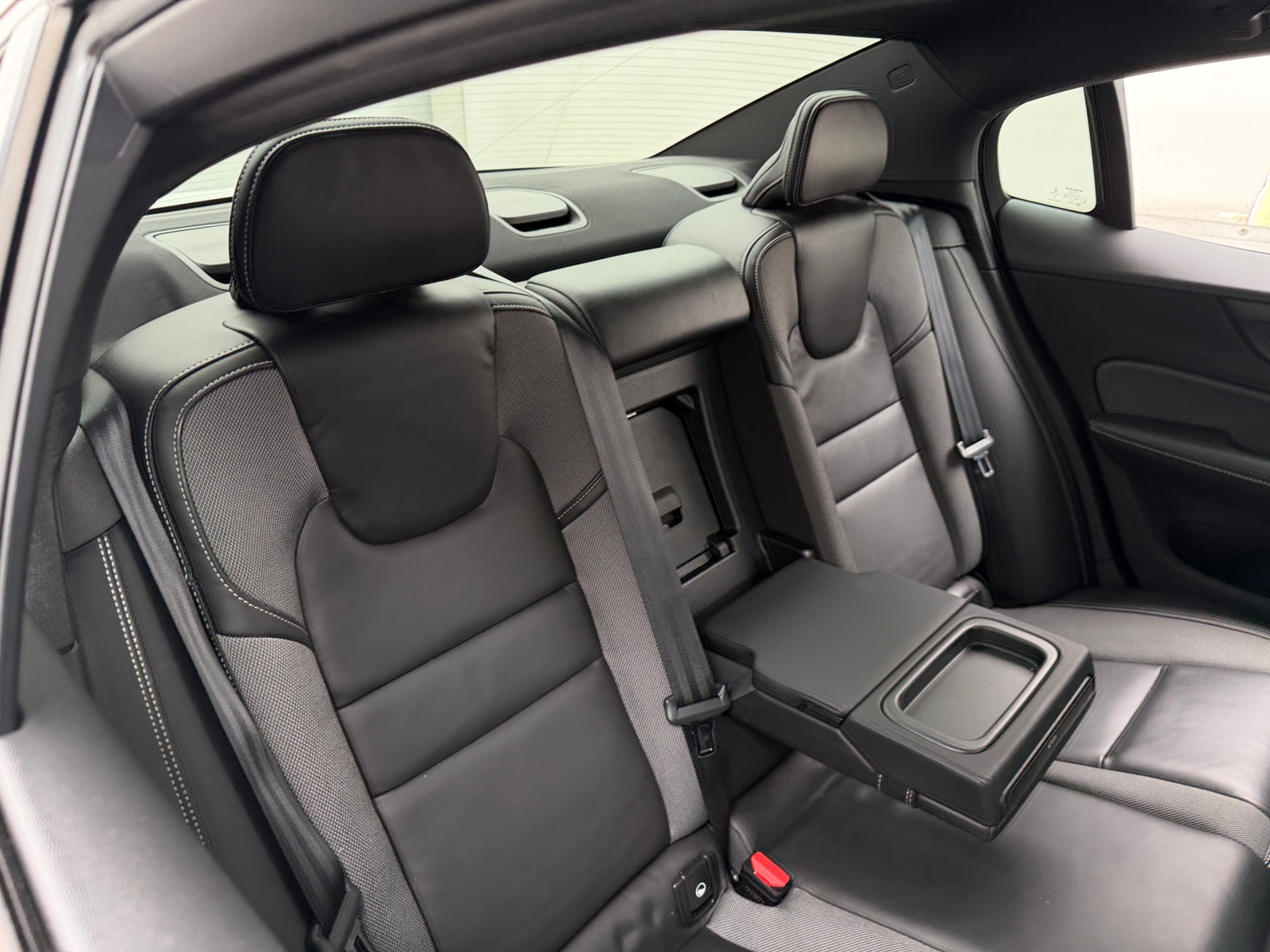 Thumbnail: 2021 Volvo S60 - 5