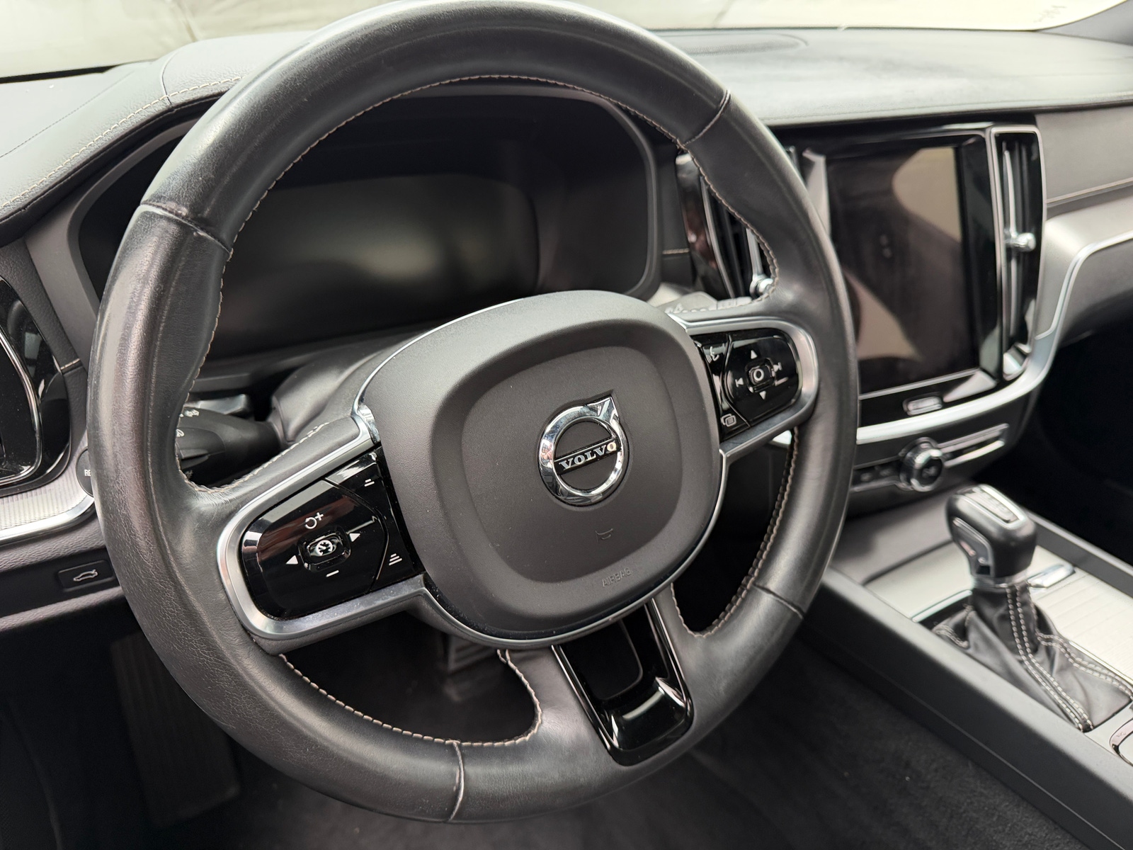 Thumbnail: 2021 Volvo S60 - 4