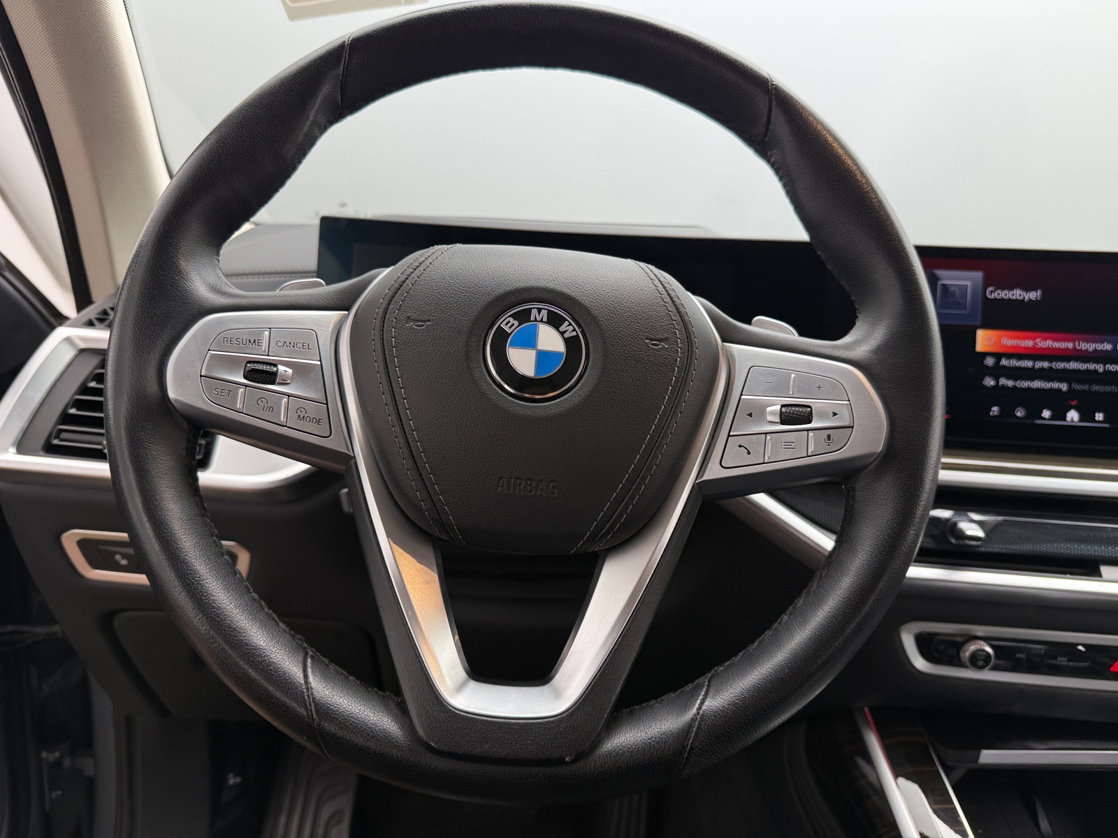 Thumbnail: 2025 BMW X7 - 4