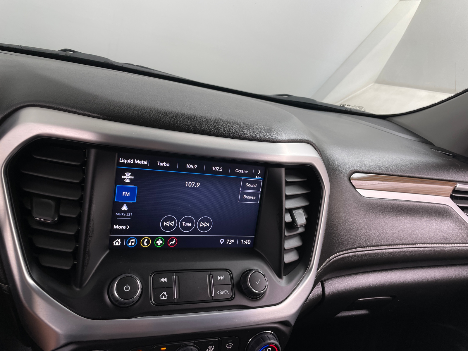 Thumbnail: 2023 GMC Acadia - 4