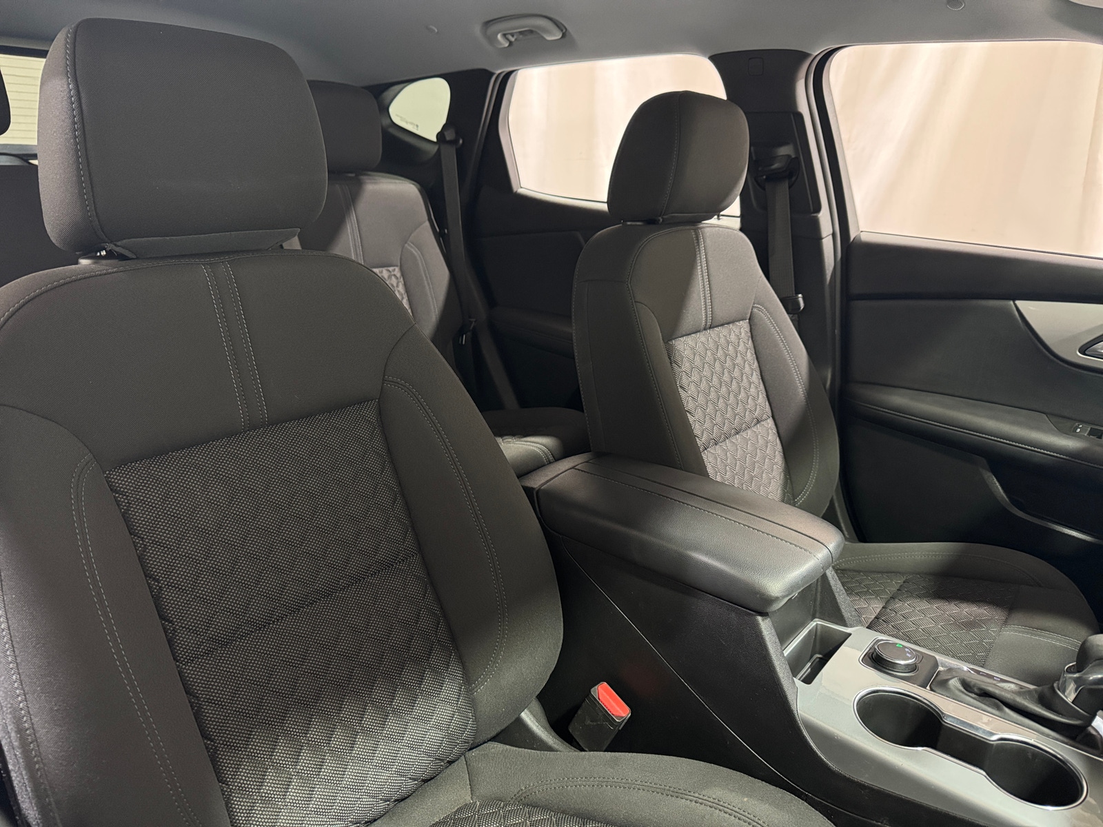 Thumbnail: 2022 Chevrolet Blazer - 2