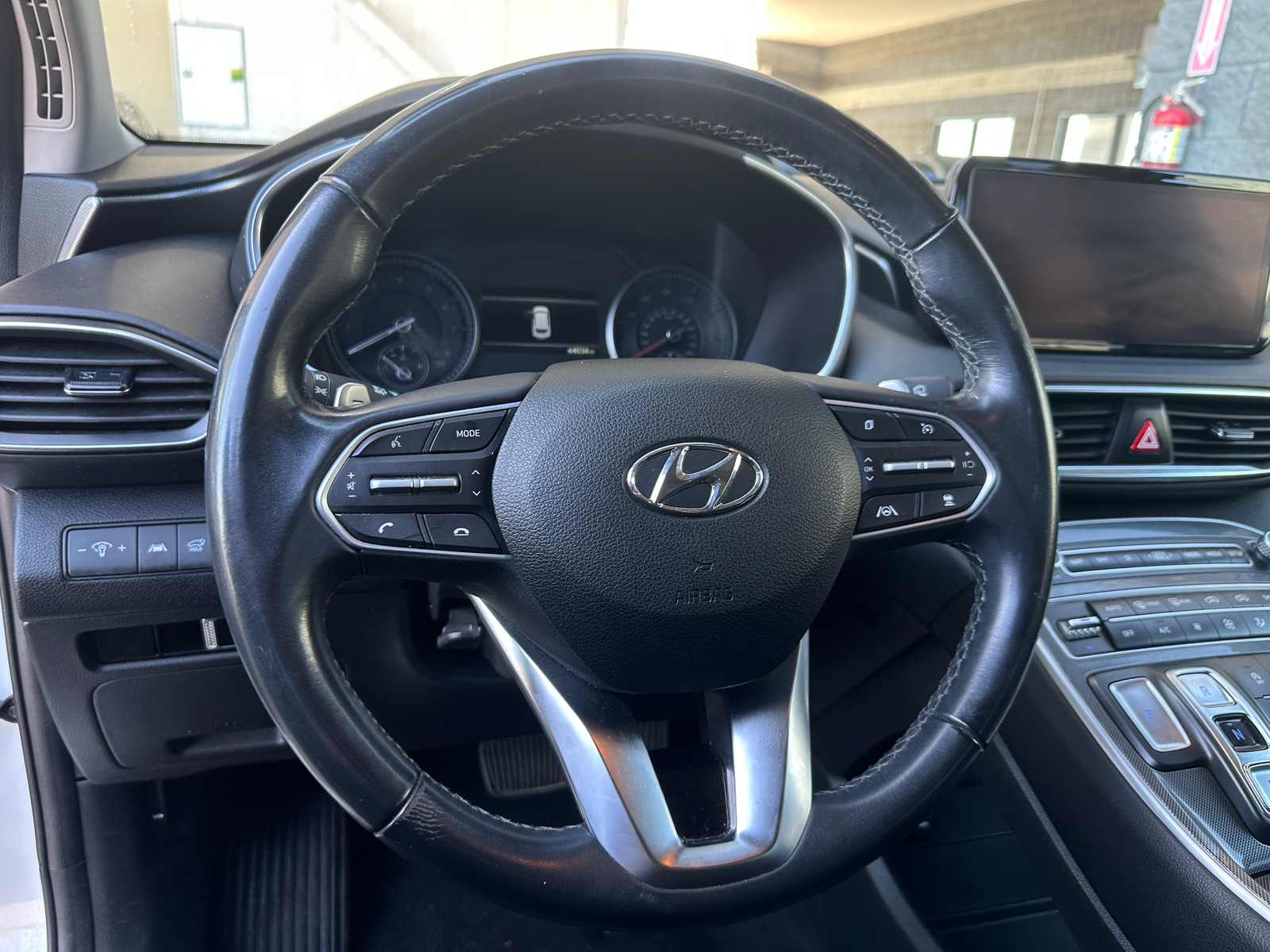 Thumbnail: 2023 Hyundai Santa Fe - 5