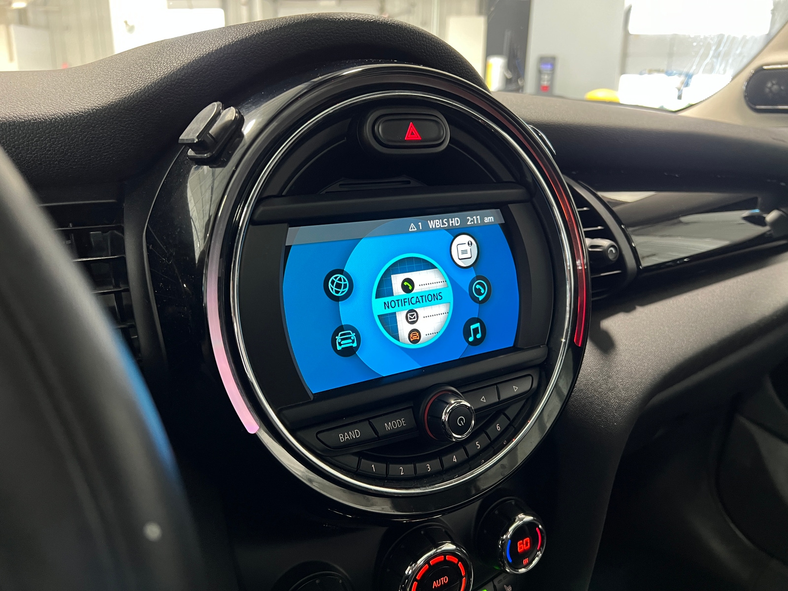 Thumbnail: 2019 MINI Cooper Hardtop - 3