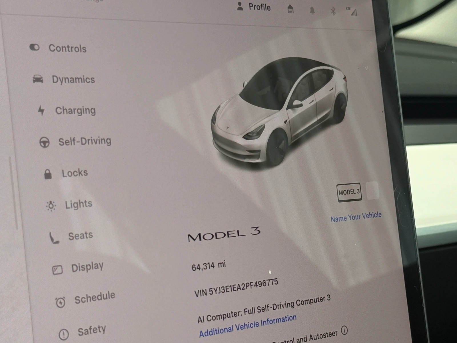 Thumbnail: 2023 Tesla Model 3 - 2