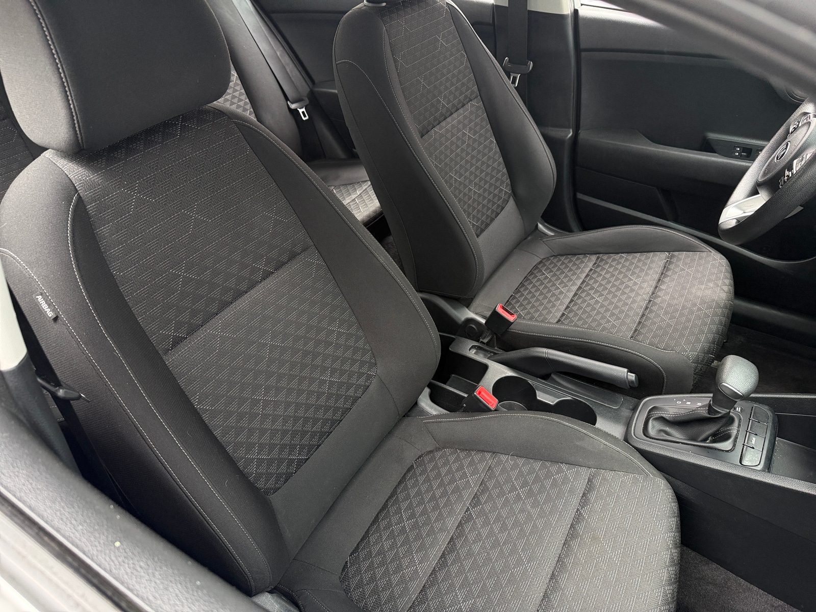 Thumbnail: 2020 Kia Rio - 2