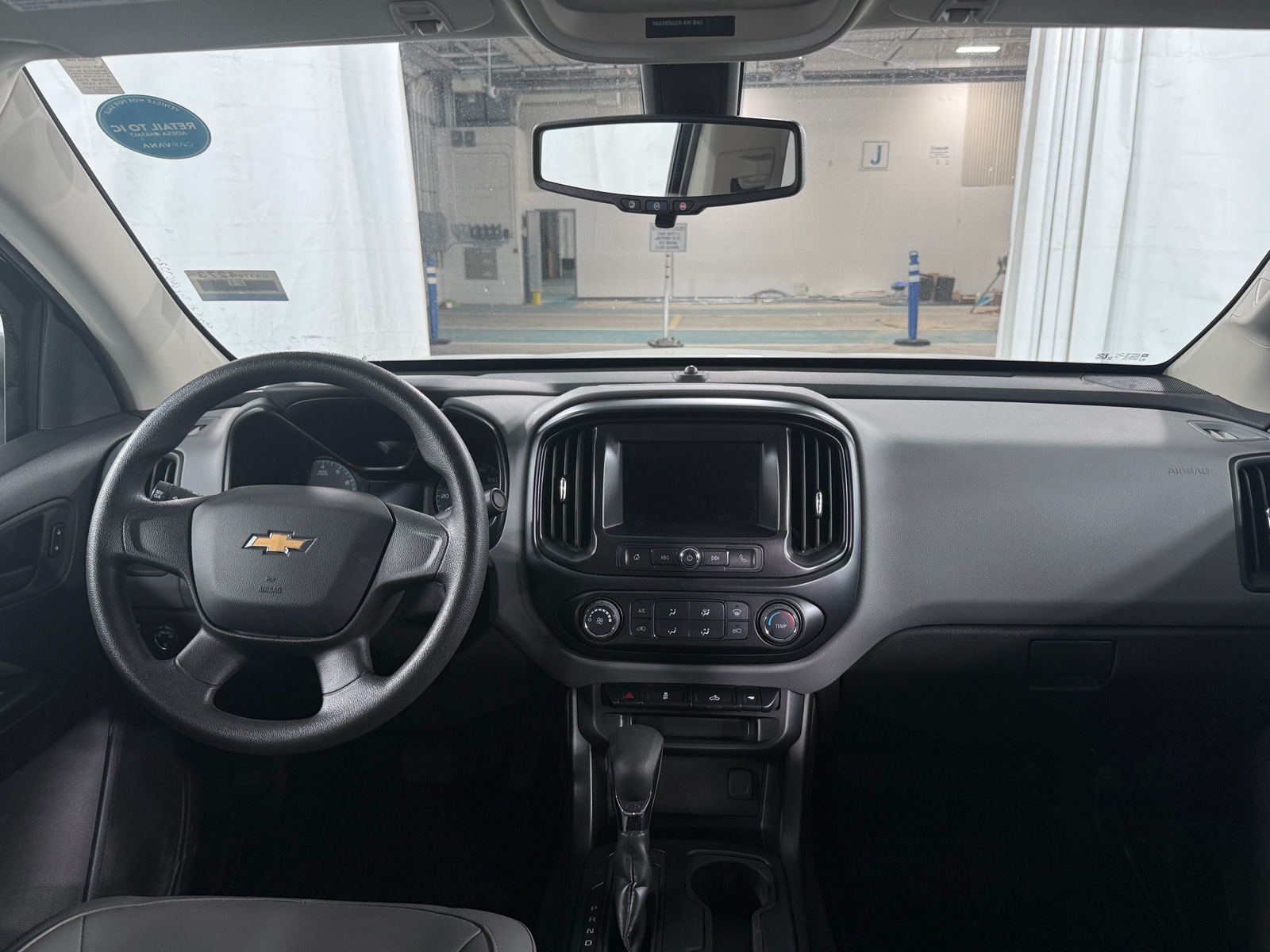 Thumbnail: 2022 Chevrolet Colorado - 3