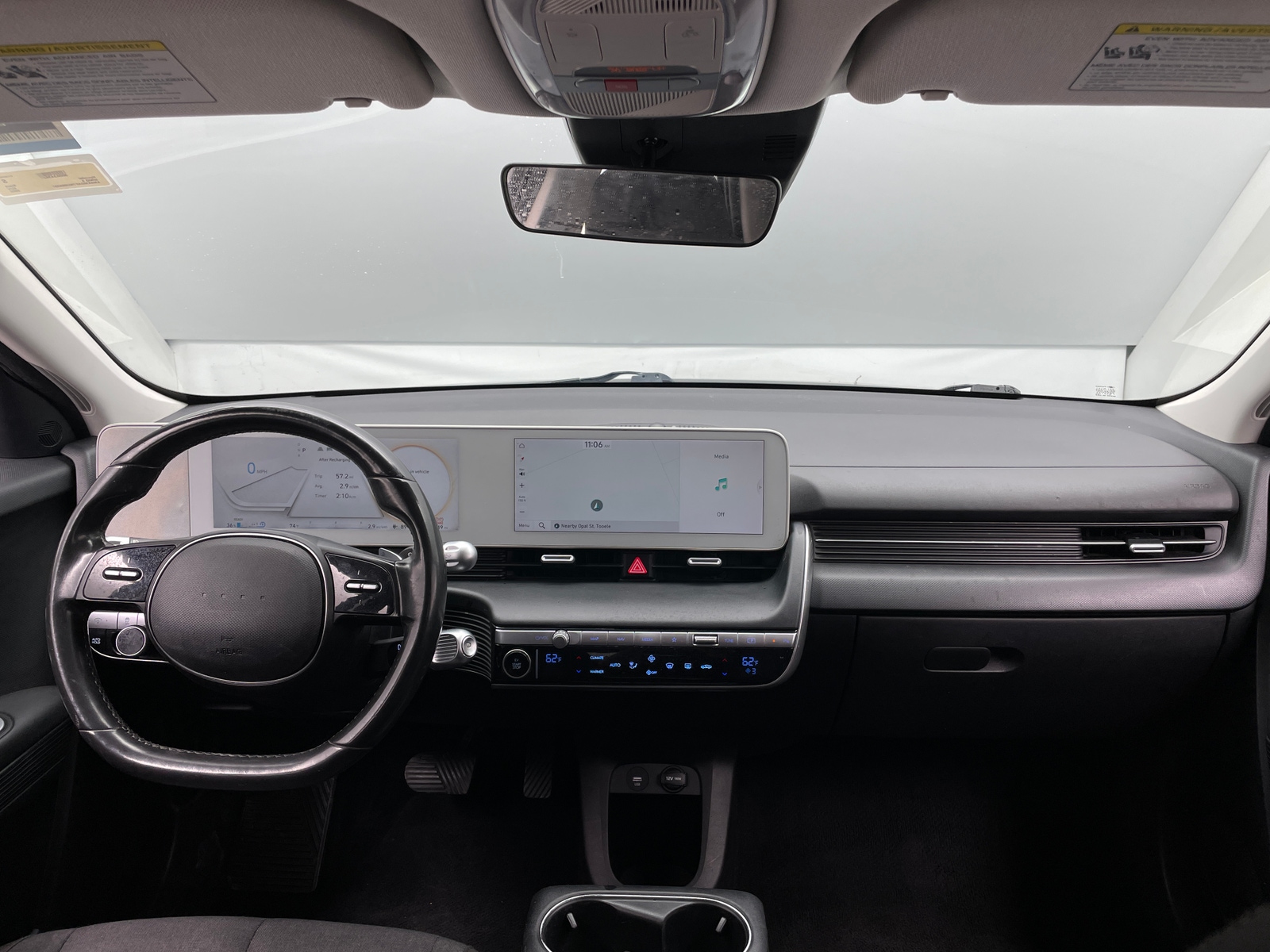 Thumbnail: 2022 Hyundai Ioniq 5 - 3