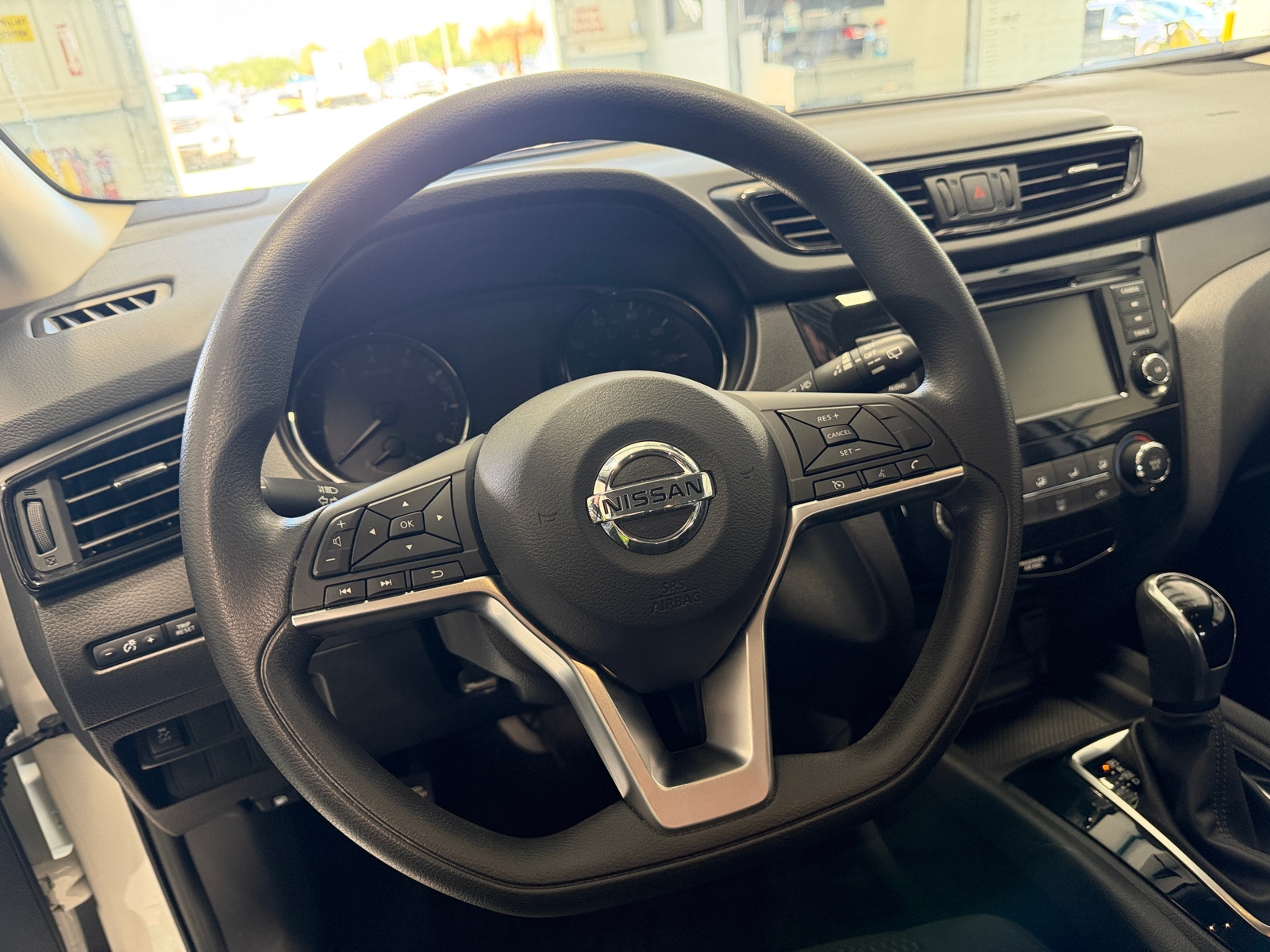 Thumbnail: 2019 Nissan Rogue Sport - 5