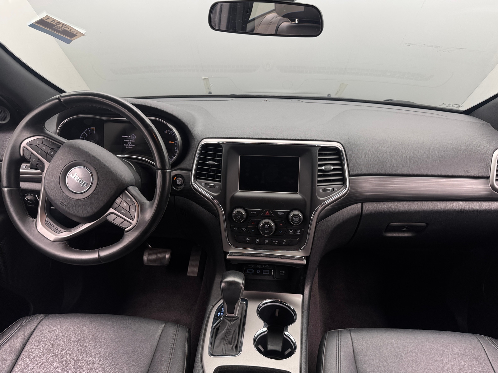Thumbnail: 2019 Jeep Grand Cherokee - 3