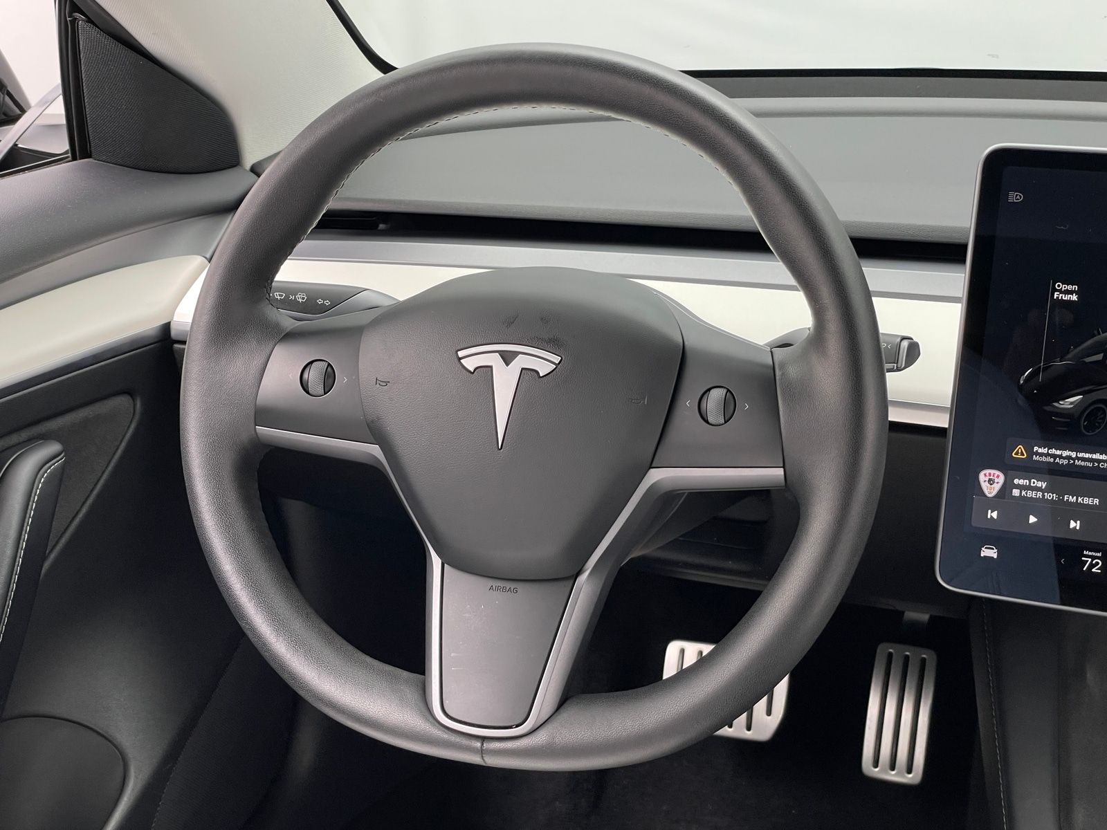 Thumbnail: 2022 Tesla Model 3 - 4