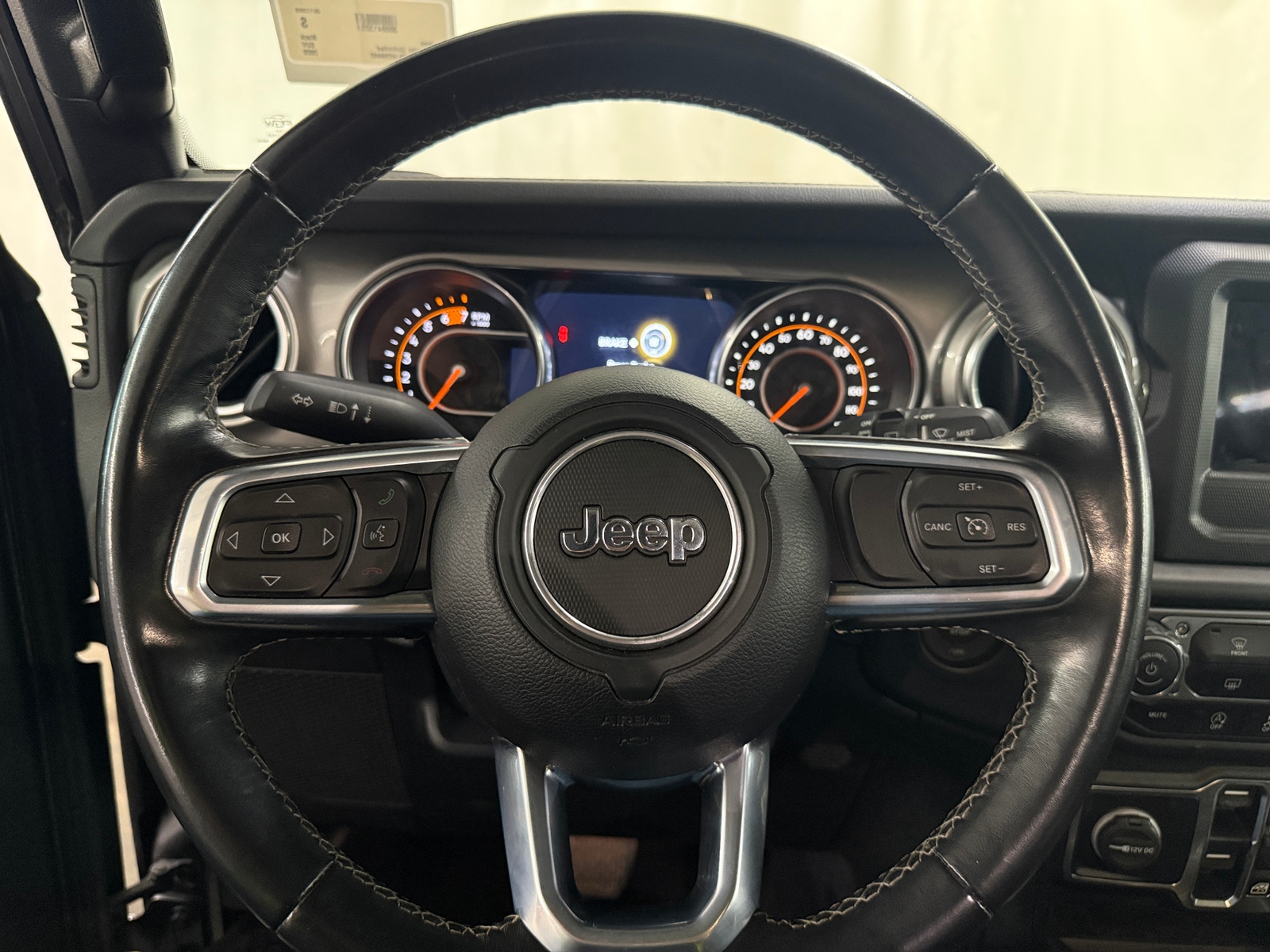 Thumbnail: 2020 Jeep Wrangler - 5