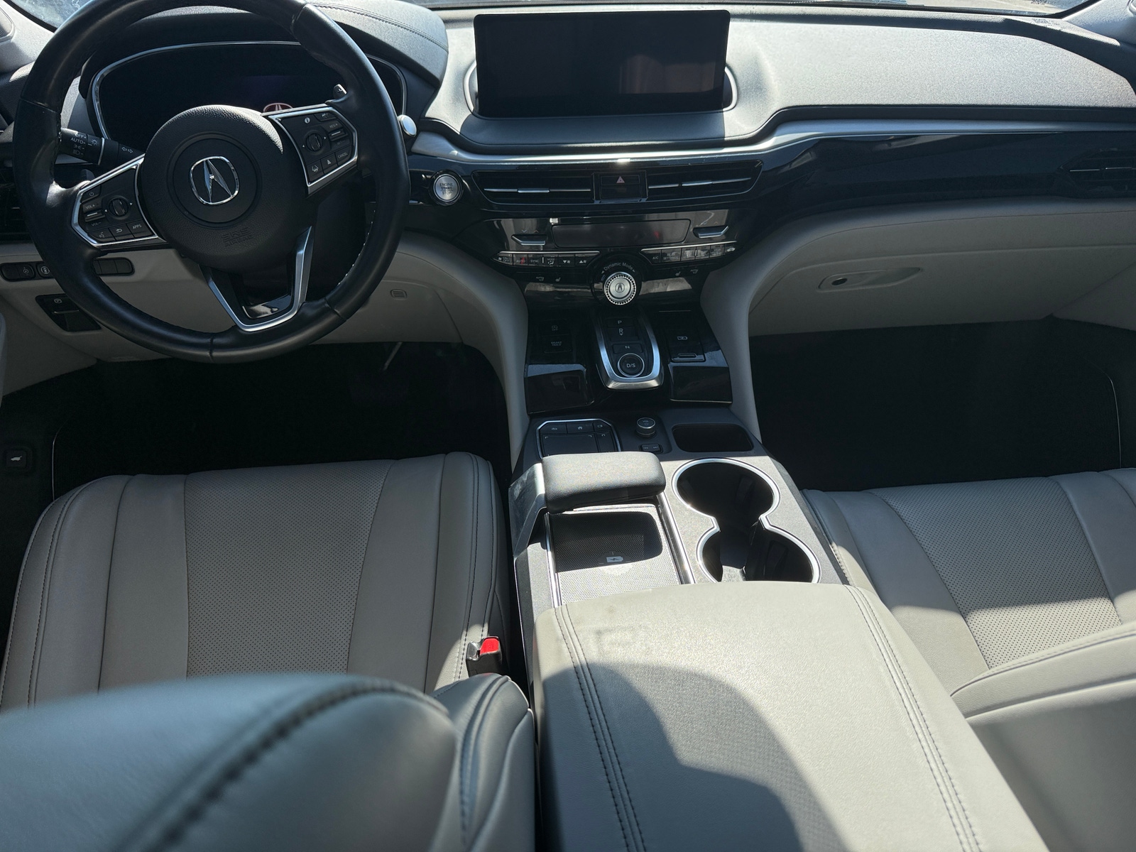 Thumbnail: 2022 Acura MDX - 2