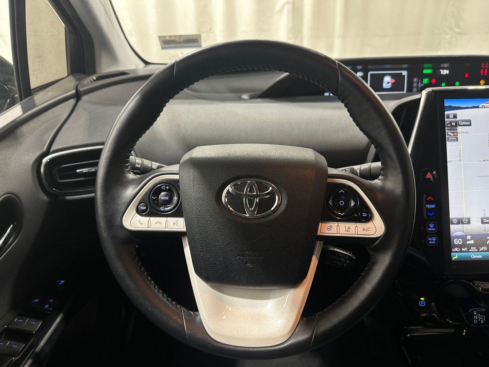 Thumbnail: 2019 Toyota Prius Prime - 4