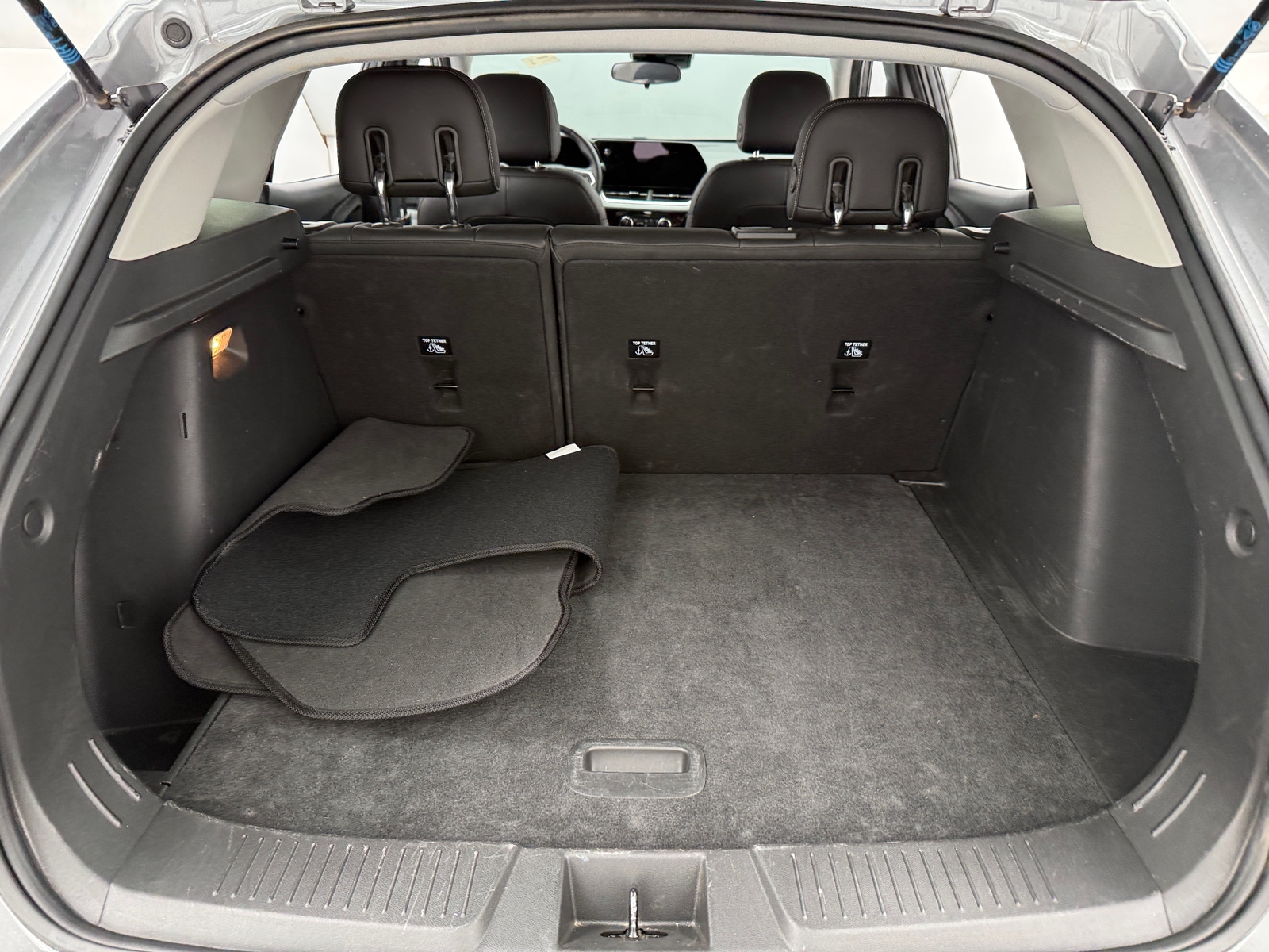 Thumbnail: 2025 Chevrolet Trax - 6