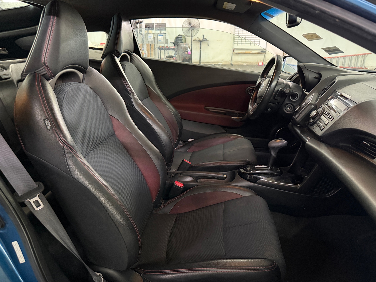 Thumbnail: 2014 Honda CR-Z - 2