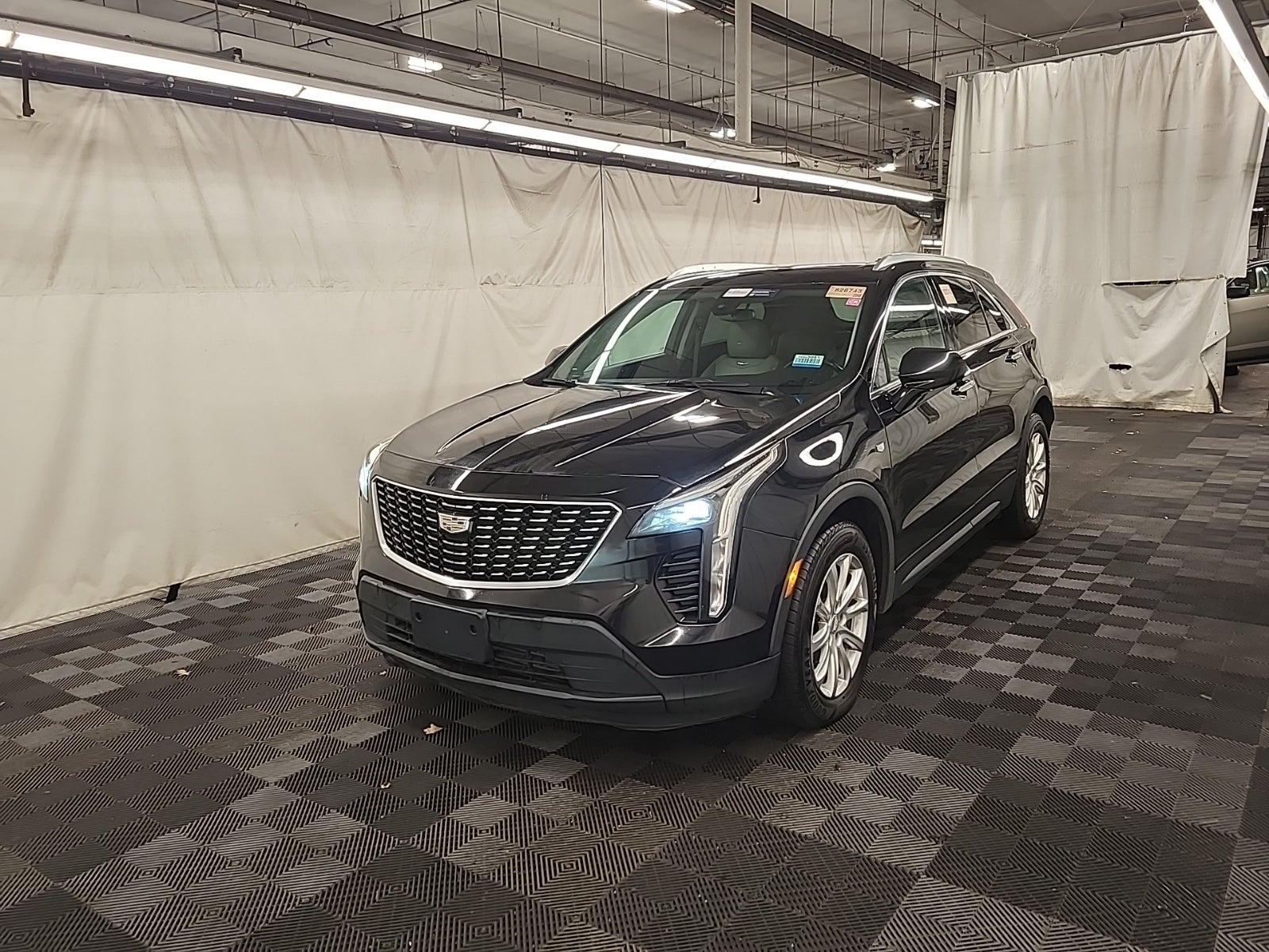 2019 Cadillac XT4 AWD Luxury