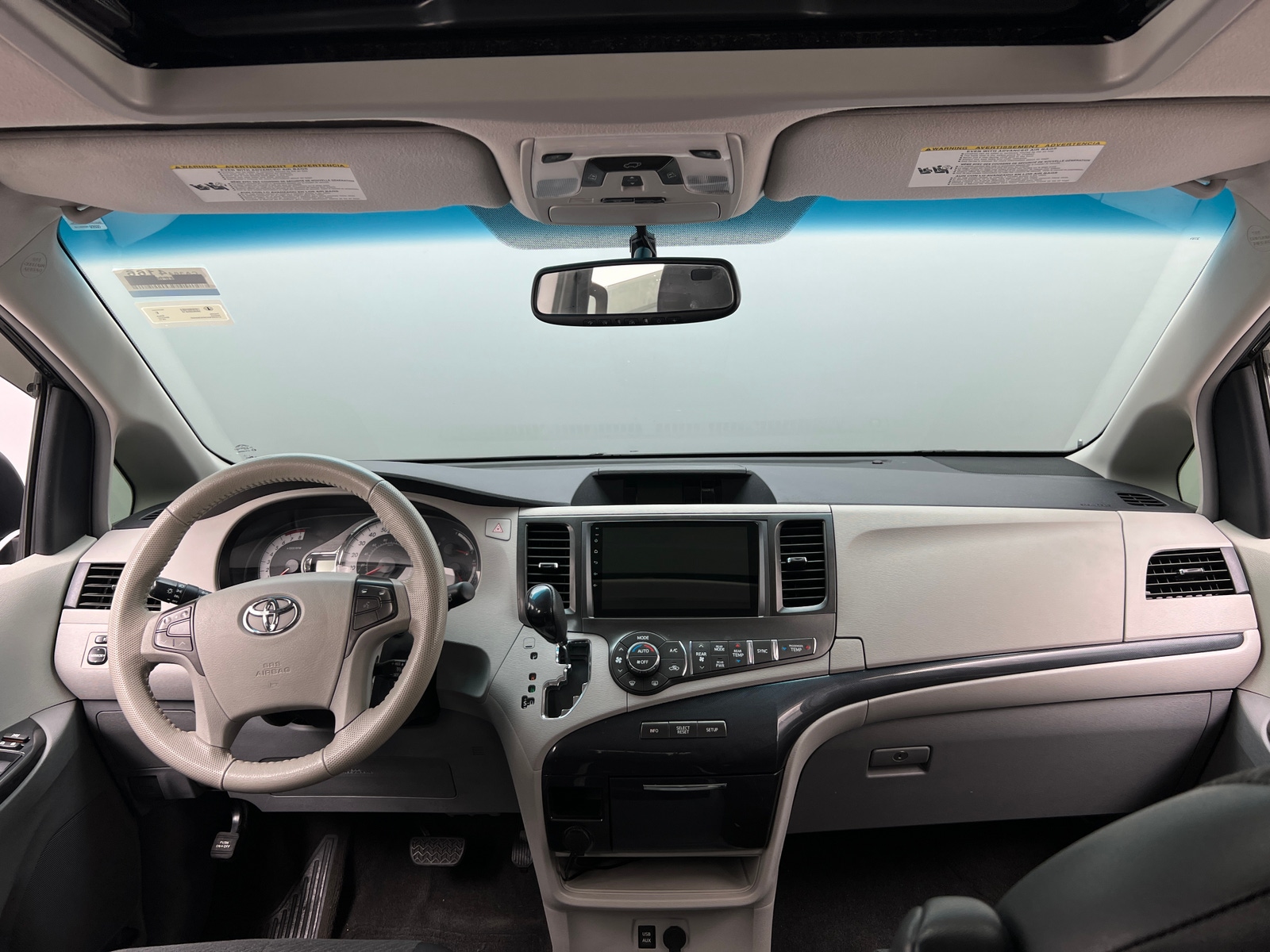 Thumbnail: 2013 Toyota Sienna - 2