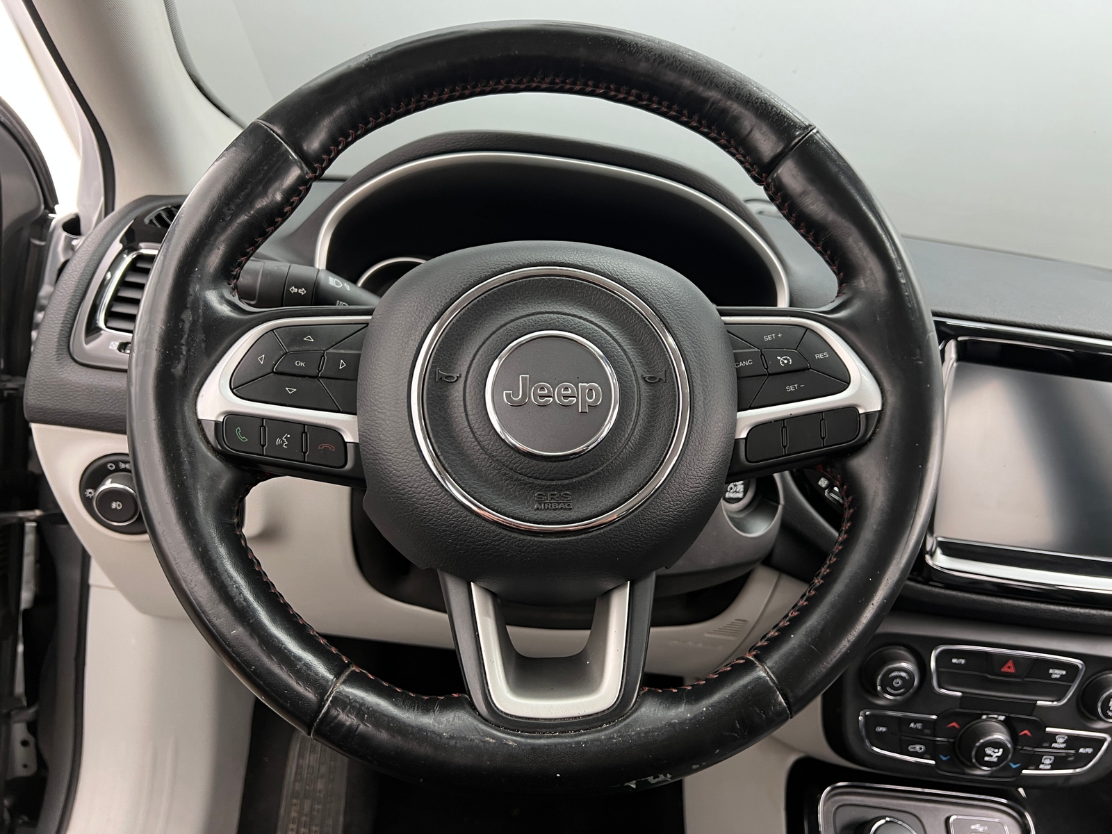 Thumbnail: 2020 Jeep Compass - 4