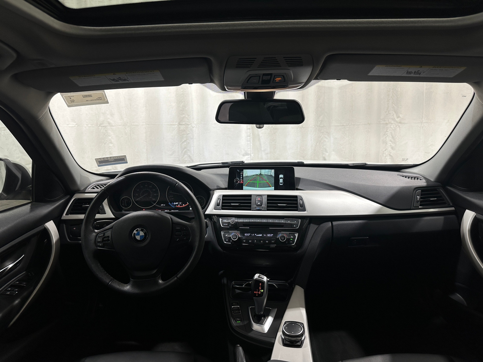 Thumbnail: 2016 BMW 3 Series - 2