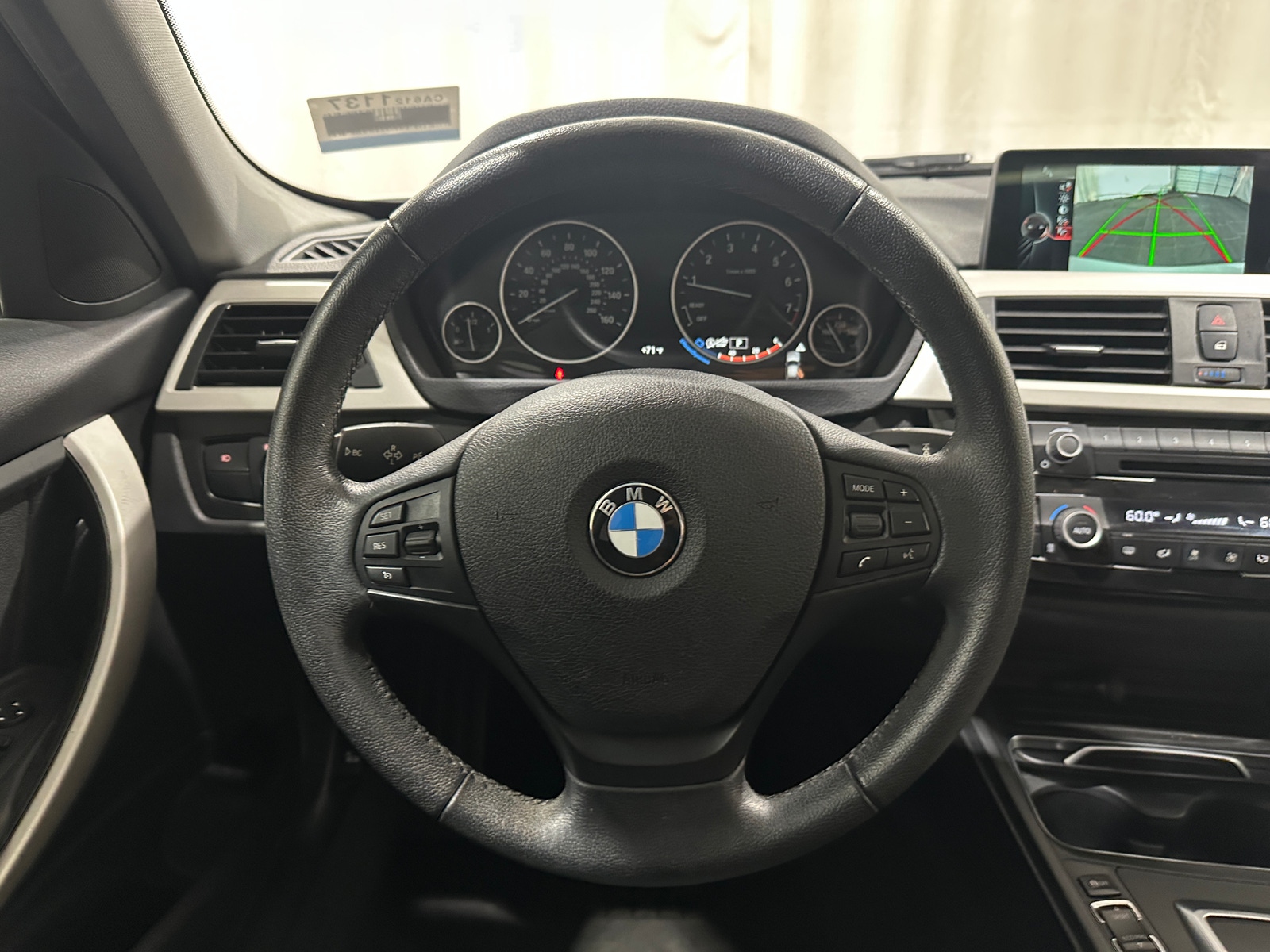 Thumbnail: 2016 BMW 3 Series - 4