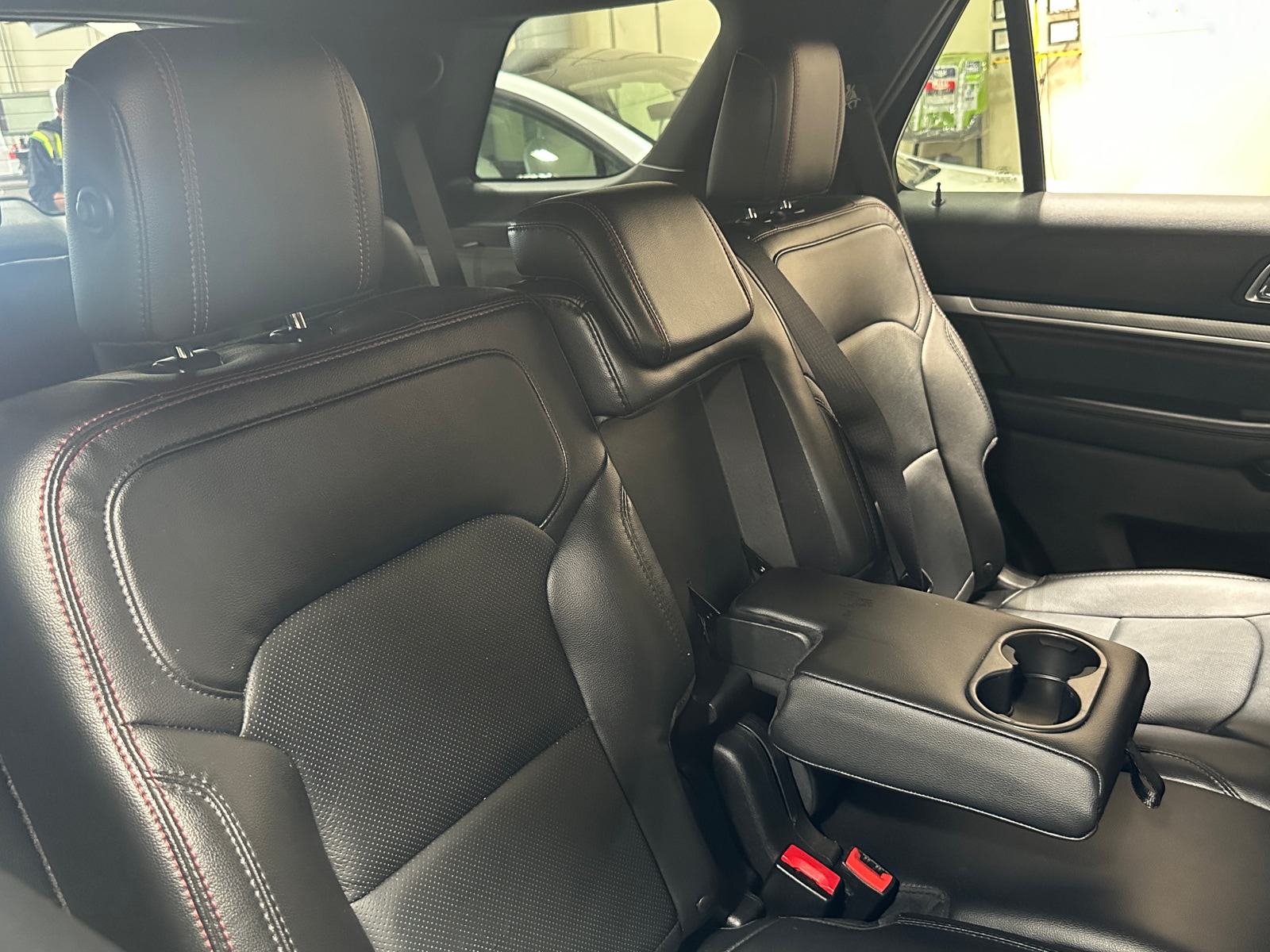 Thumbnail: 2017 Ford Explorer - 5