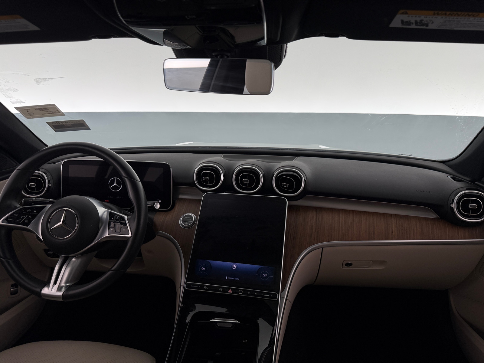Thumbnail: 2024 Mercedes-Benz C-Class - 2