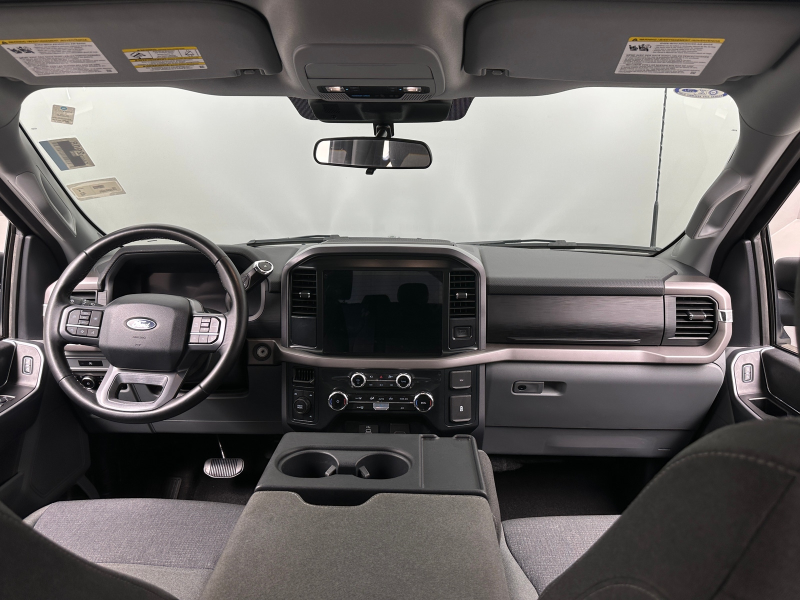 Thumbnail: 2025 Ford Econoline - 3
