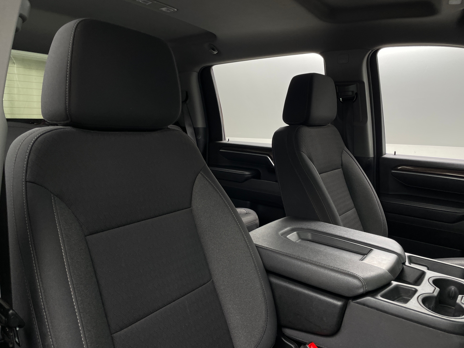 Thumbnail: 2025 Chevrolet Silverado 2500 - 2