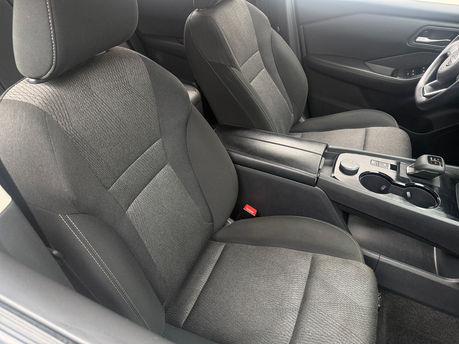 Thumbnail: 2024 Nissan Rogue - 2