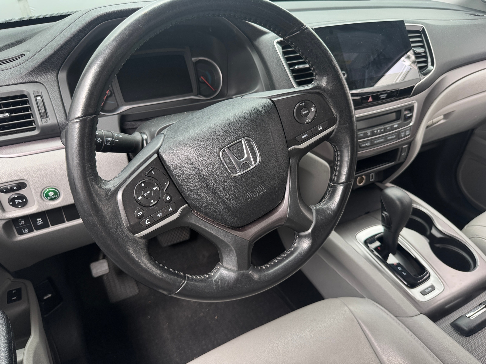 Thumbnail: 2019 Honda Pilot - 4