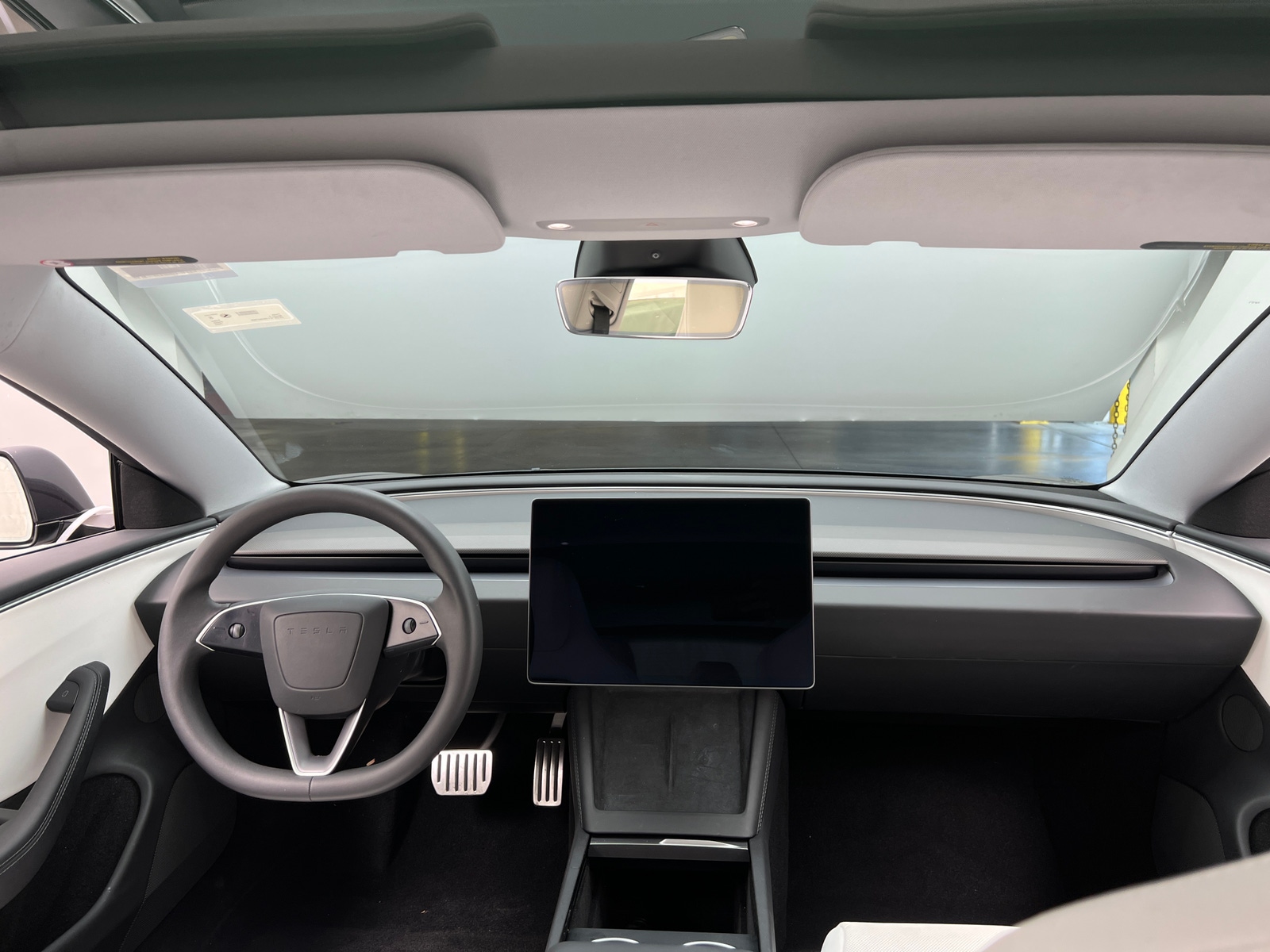 Thumbnail: 2024 Tesla Model 3 - 2