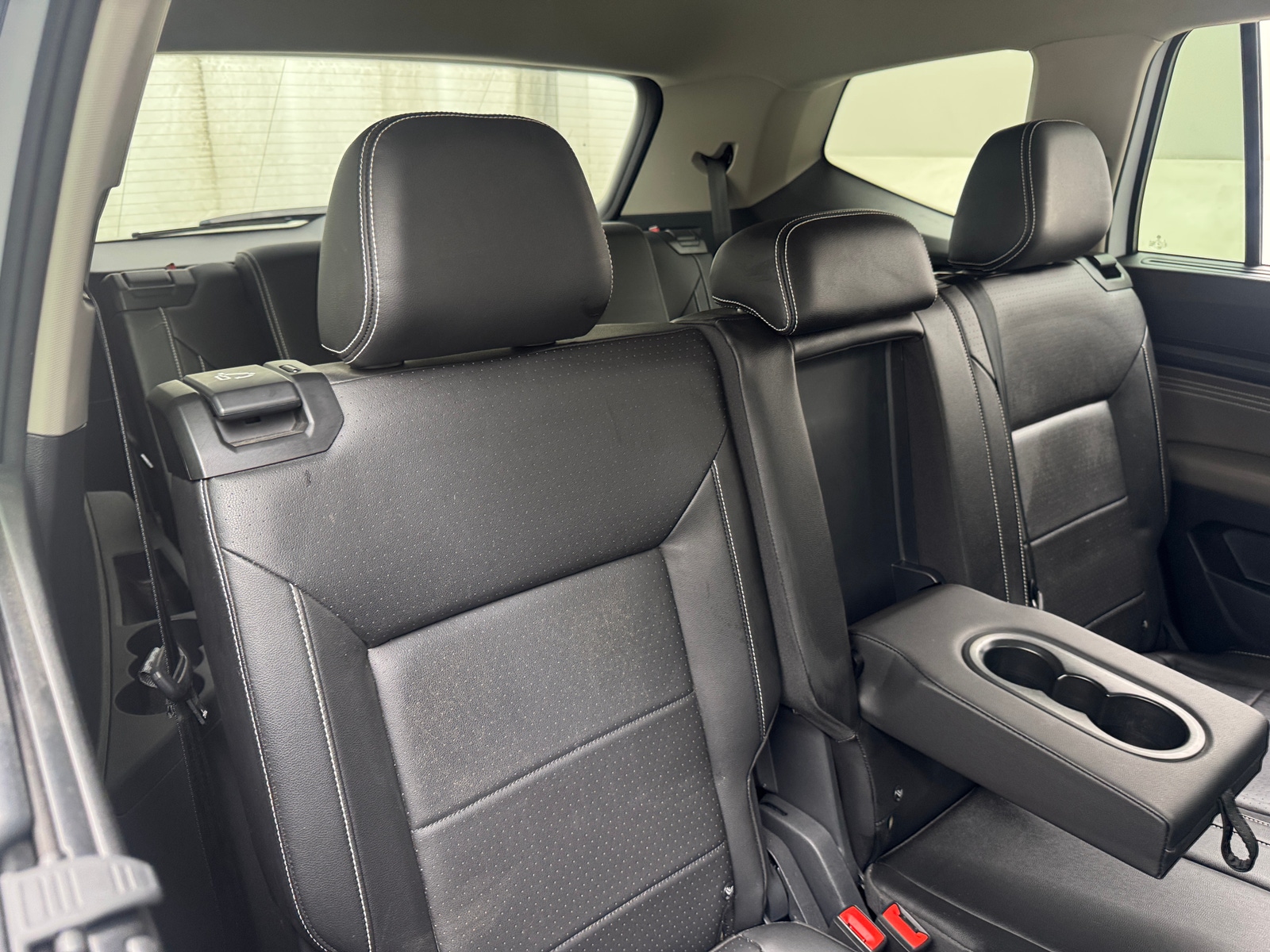 Thumbnail: 2023 Volkswagen Atlas - 6
