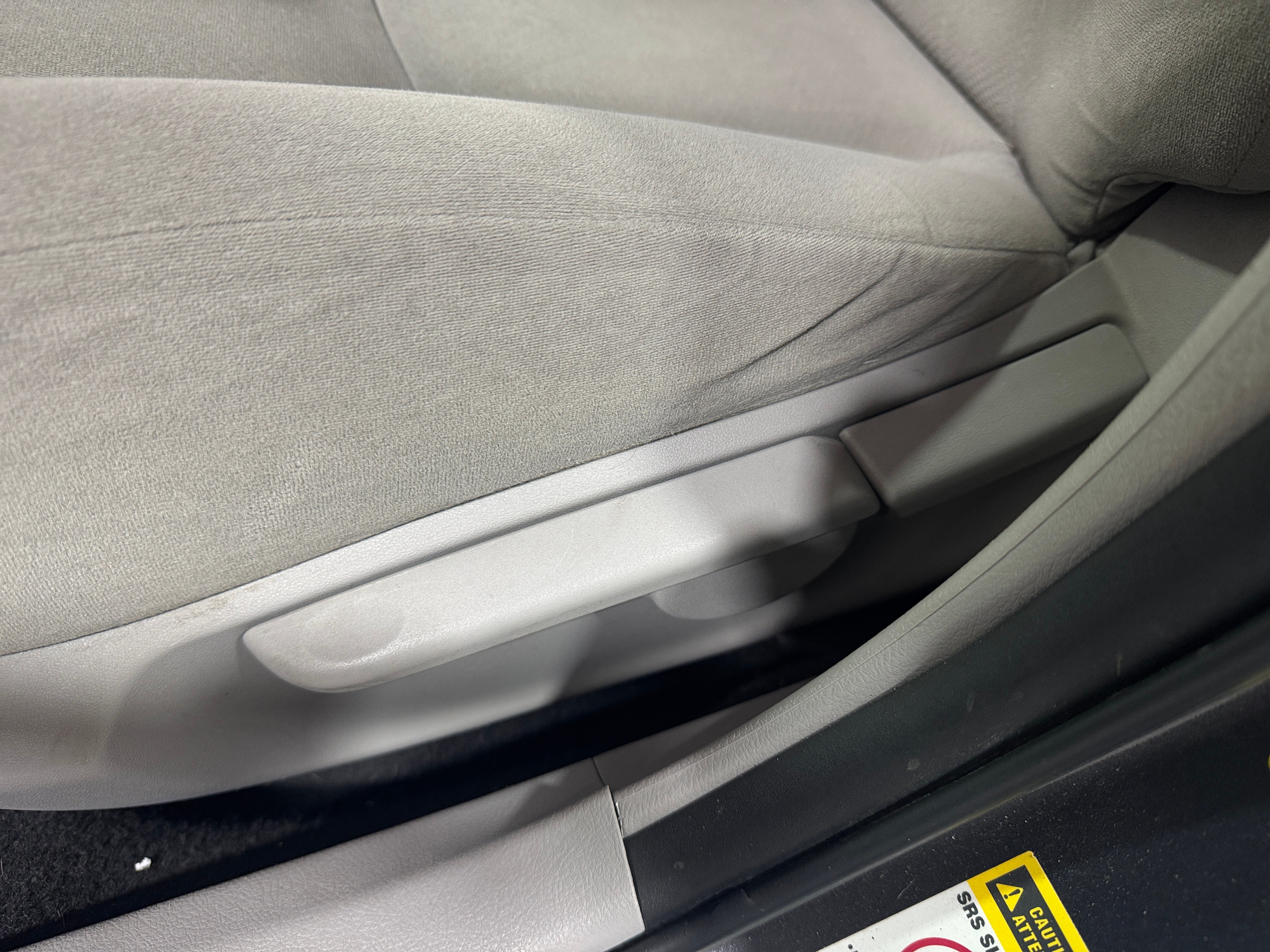 2013 Toyota Corolla L - Photo 3
