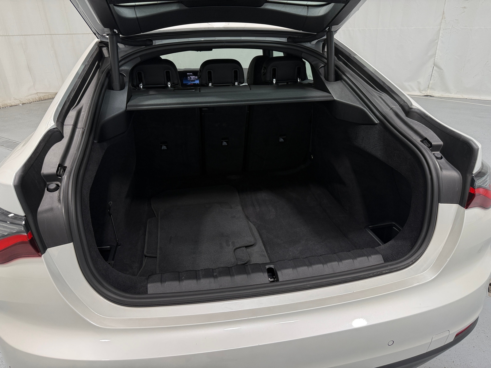 Thumbnail: 2026 BMW 4 Series - 7