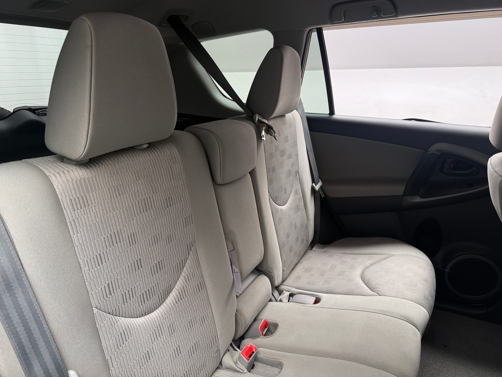 Thumbnail: 2011 Toyota RAV4 - 6